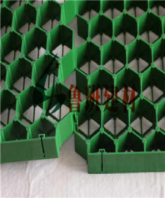 南通黑色排水板價(jià)格 特價(jià)促銷(xiāo)活動(dòng)火熱進(jìn)行中，歡迎選購(gòu)！